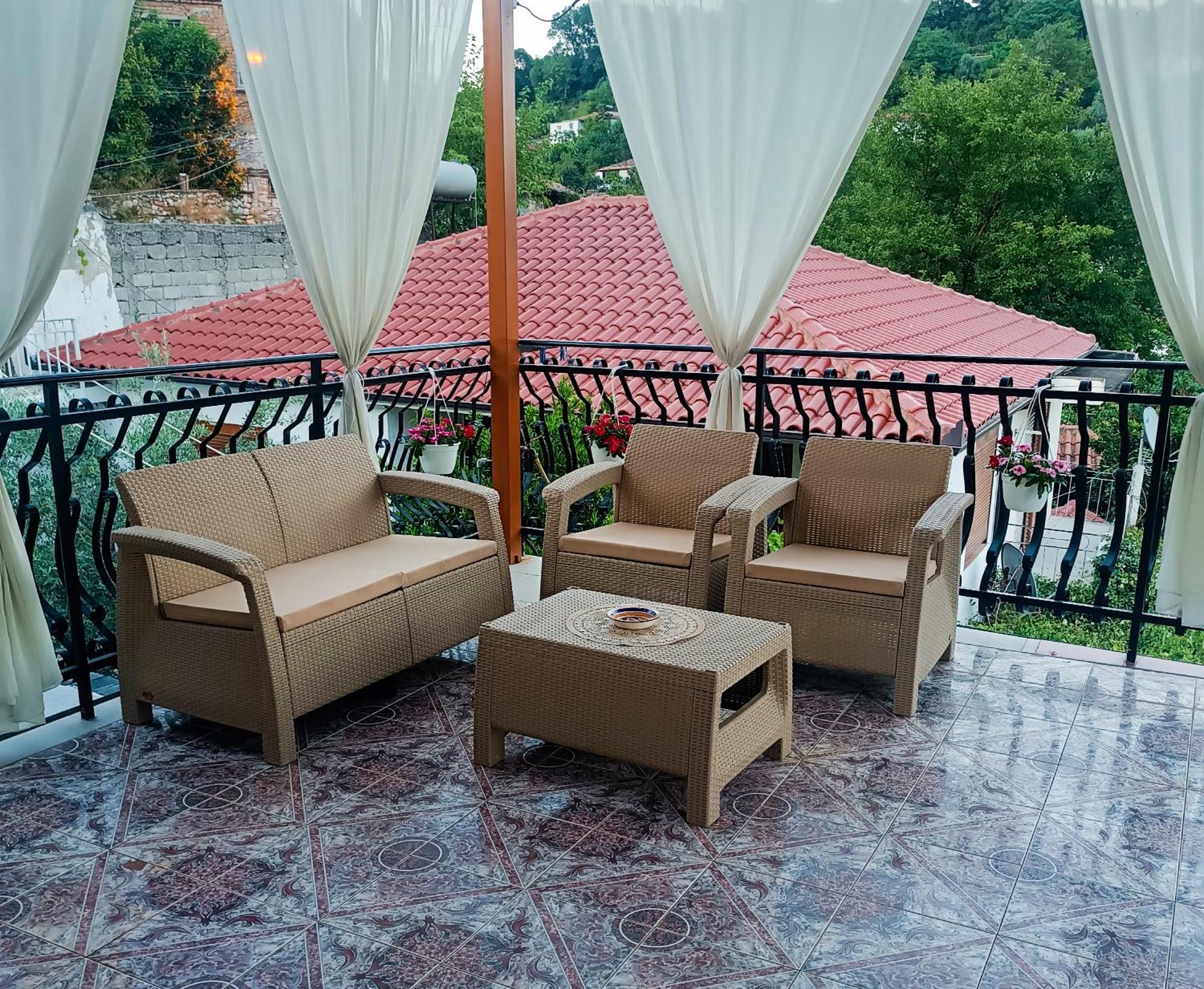 Vila Spahiu Berat Exterior foto